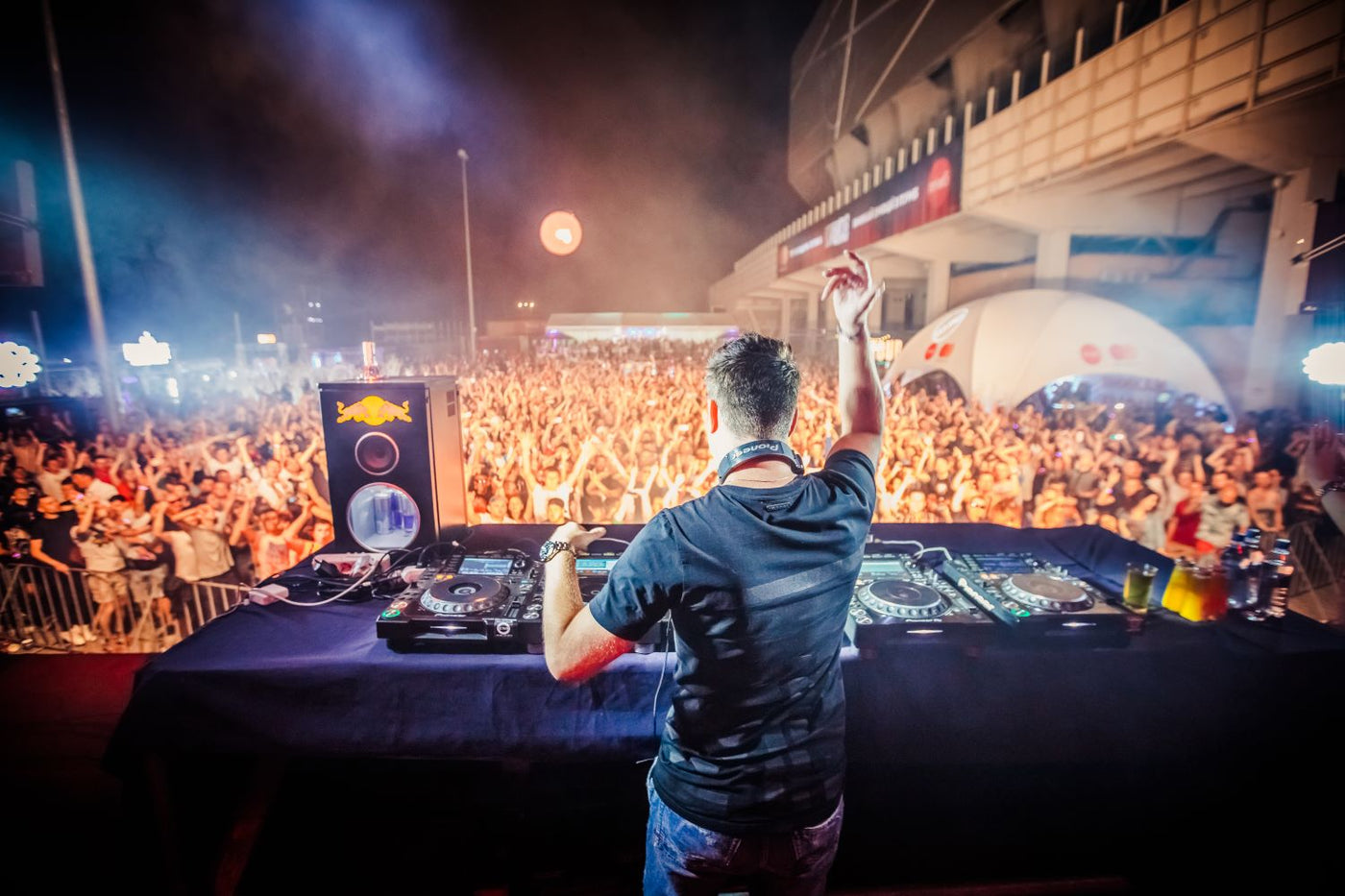 Comment devenir dj